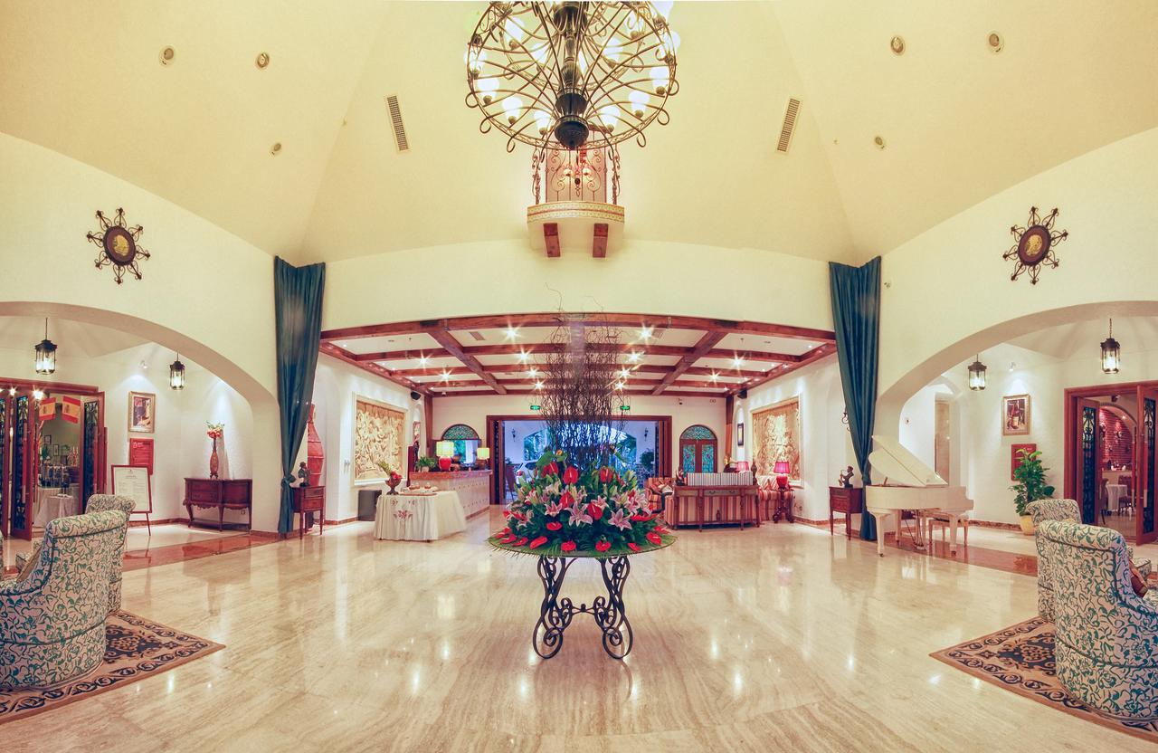 Best Western Premier International Resort Hotel Sanya Exterior foto